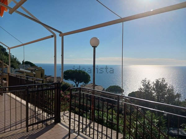 appartamento in vendita a Moneglia