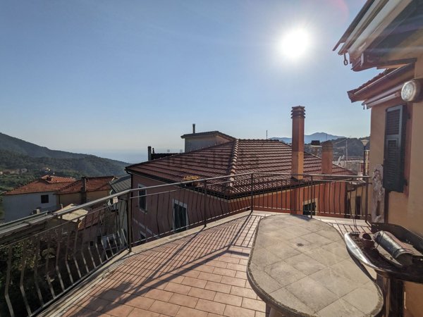 appartamento in vendita a Moneglia in zona Tessi