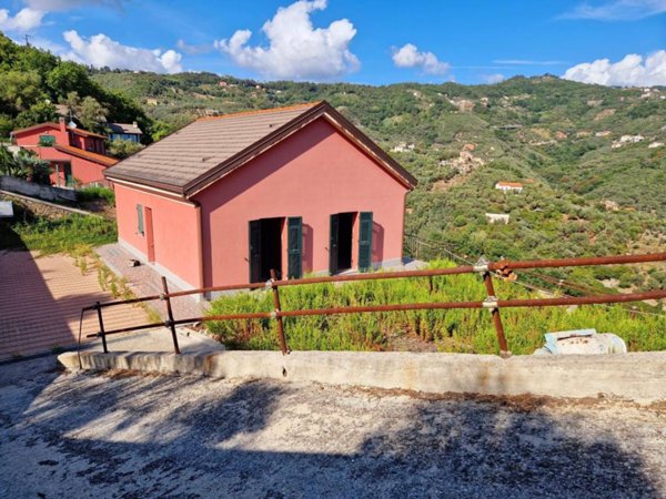 casa indipendente in vendita a Moneglia in zona Crova