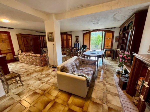 appartamento in vendita a Moneglia in zona Comeglio