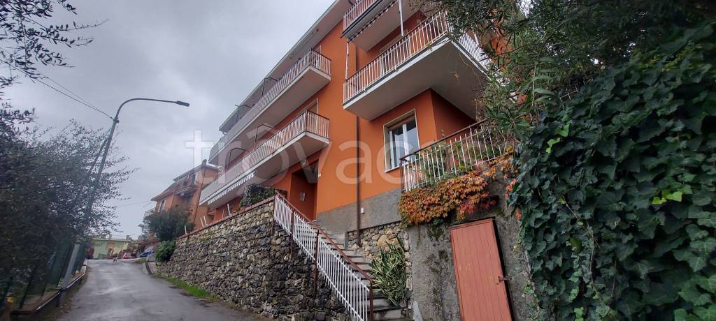 appartamento in vendita a Moneglia in zona Lemeglio