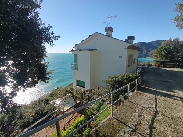 appartamento in vendita a Moneglia