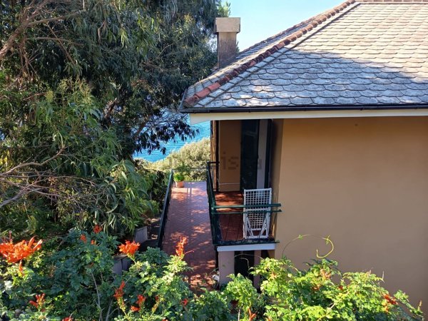 appartamento in vendita a Moneglia