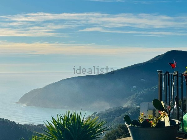 casa indipendente in vendita a Moneglia