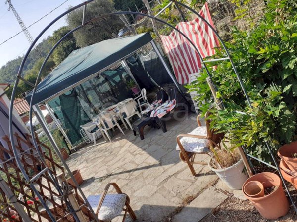 appartamento in vendita a Moneglia in zona Bracco