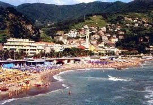 negozio in vendita a Moneglia