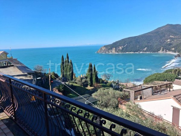 casa indipendente in vendita a Moneglia