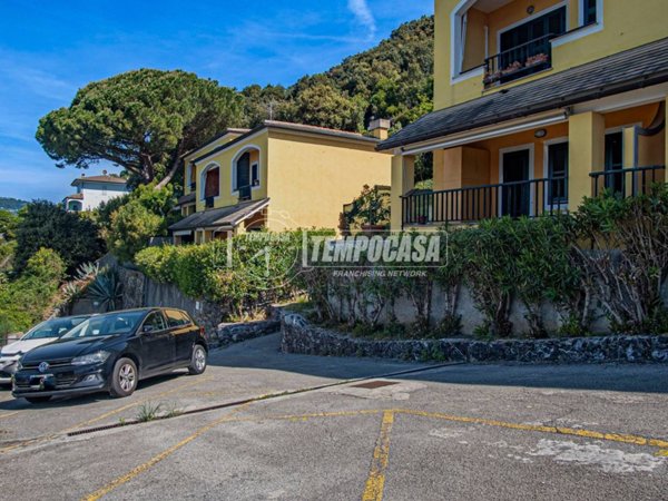 appartamento in vendita a Moneglia in zona Lemeglio