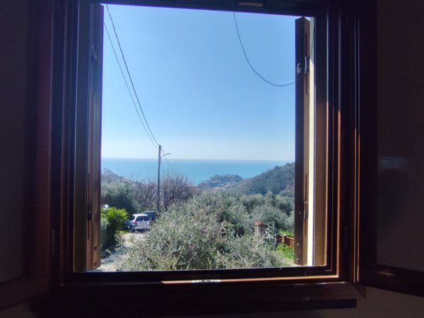 casa indipendente in vendita a Moneglia