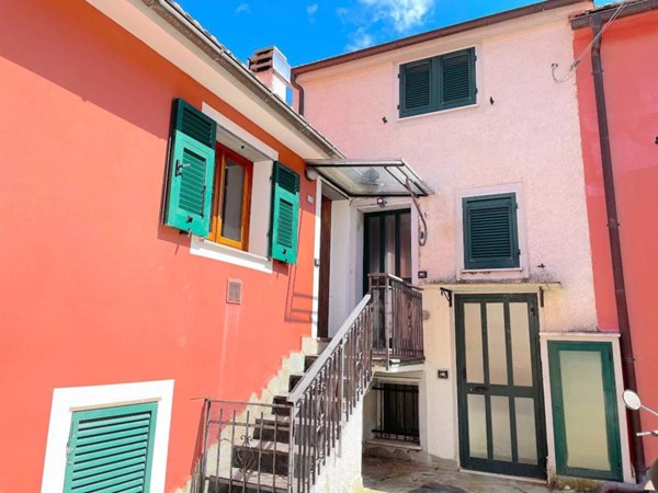 appartamento in vendita a Moneglia in zona Tessi