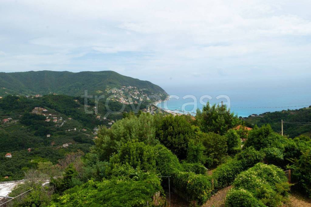 appartamento in vendita a Moneglia in zona Crova