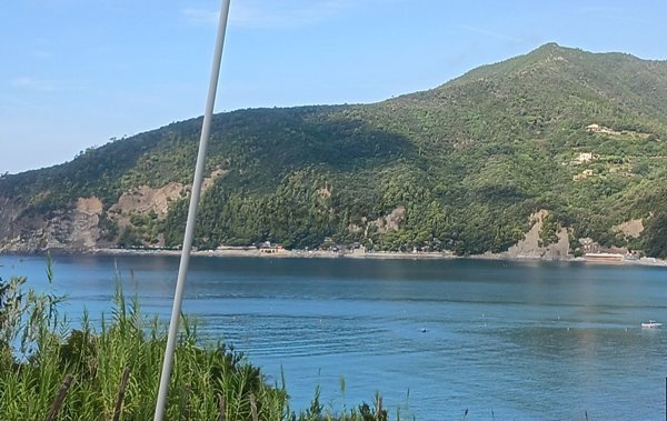 appartamento in vendita a Moneglia in zona Lemeglio