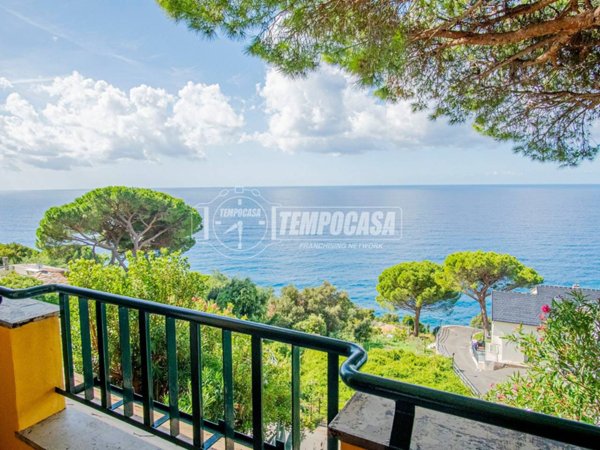 appartamento in vendita a Moneglia in zona Lemeglio