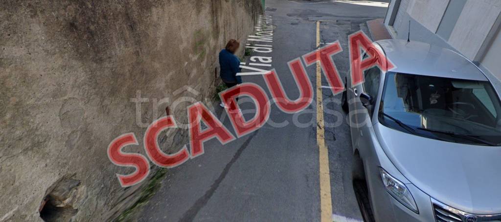 appartamento in vendita a Montoggio in zona Montemoro