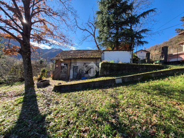 appartamento in vendita a Montoggio