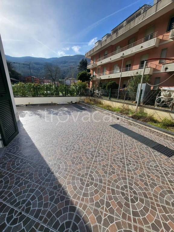 appartamento in vendita a Ne