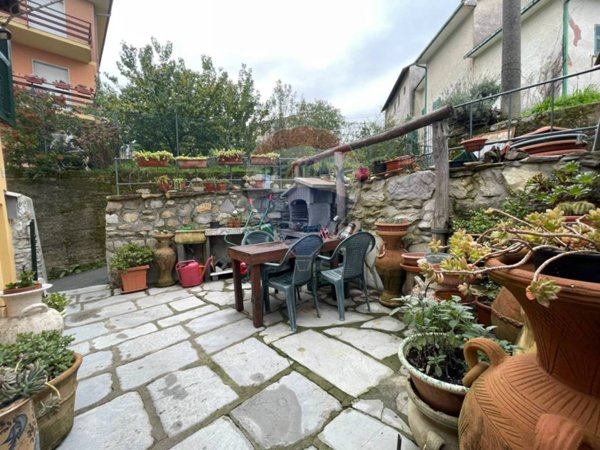 casa indipendente in vendita a Ne