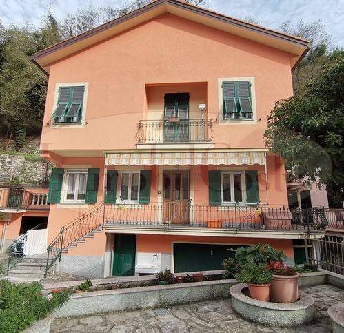 casa indipendente in vendita a Ne