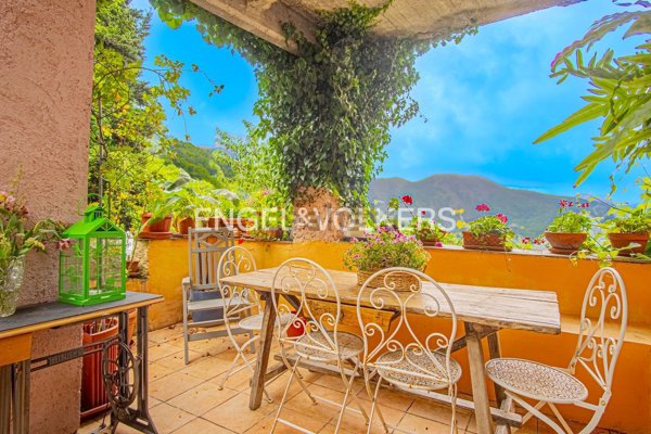 casale in vendita a Ne