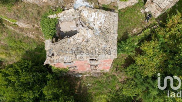 esavano in vendita a Ne