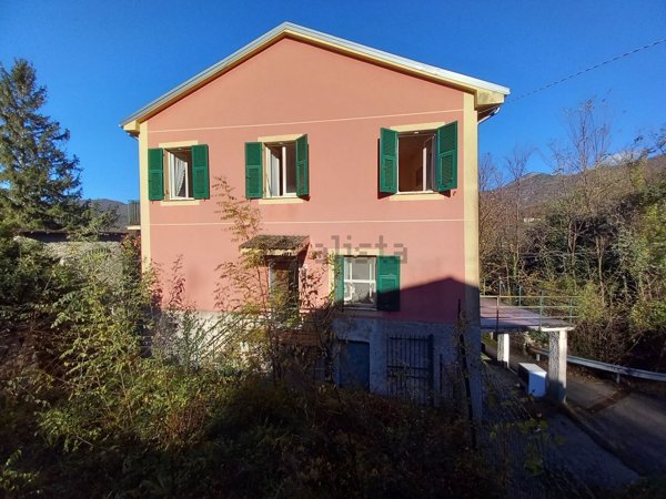 casa semindipendente in vendita a Ne