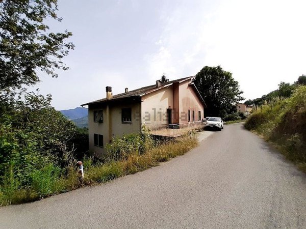 appartamento in vendita a Neirone