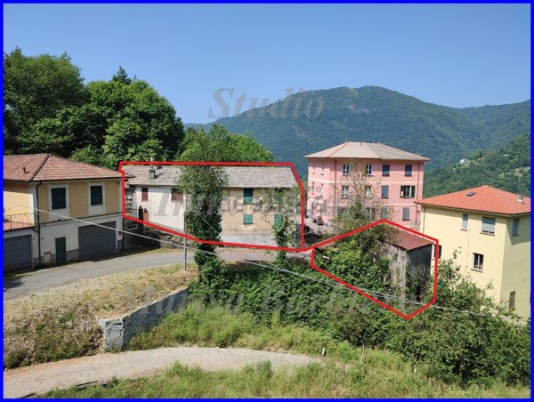 casa indipendente in vendita a Neirone in zona Corsiglia