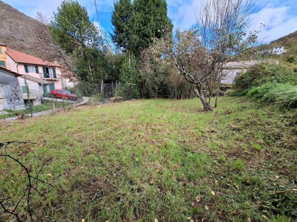 appartamento in vendita a Neirone in zona Corsiglia