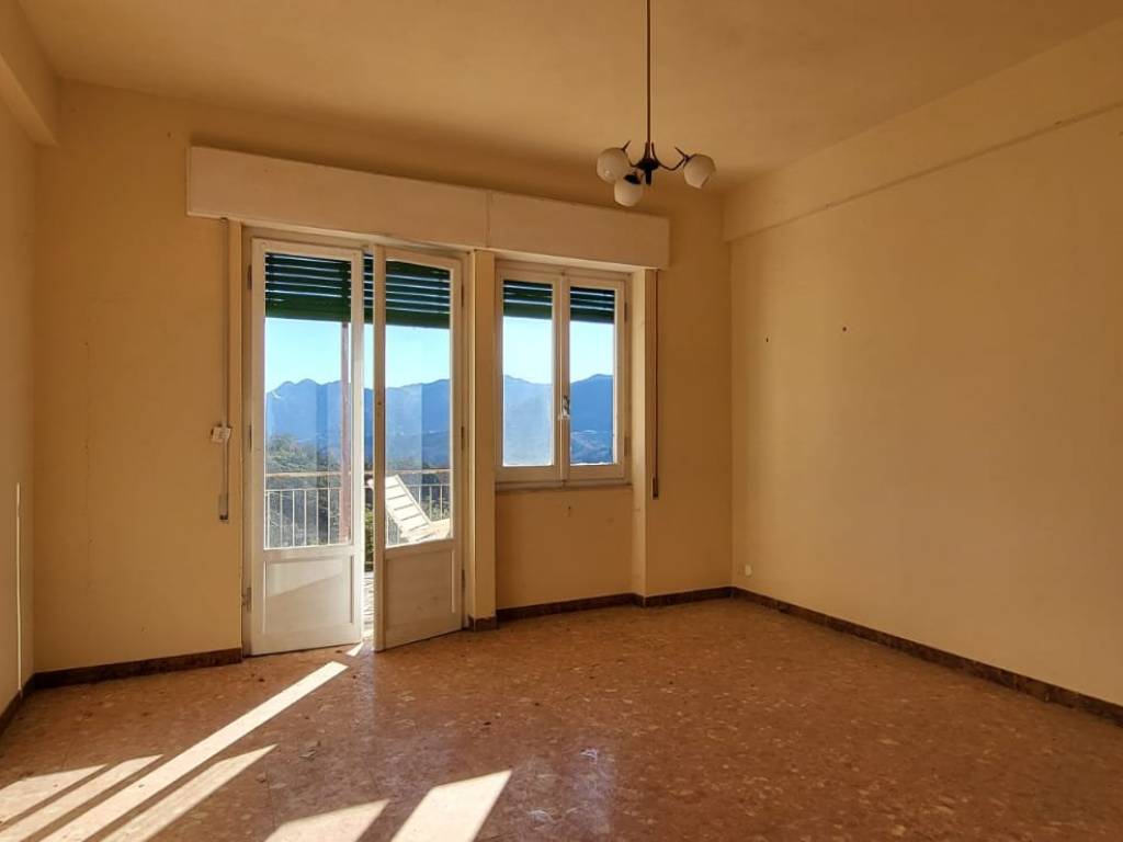 appartamento in vendita a Neirone