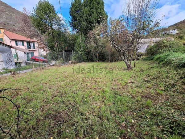 appartamento in vendita a Neirone in zona Corsiglia