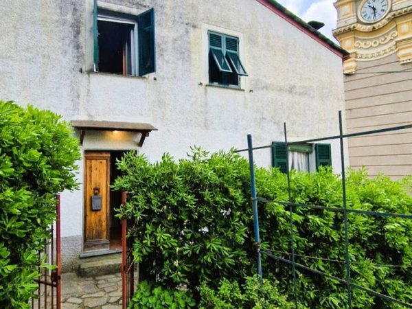 casa indipendente in vendita a Neirone