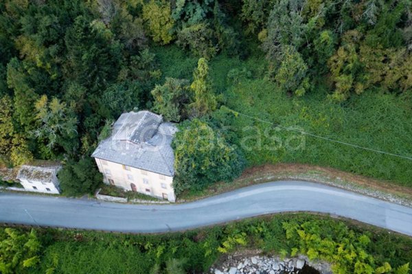casale in vendita ad Orero in zona Isolona