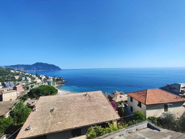 casa indipendente in vendita a Pieve Ligure