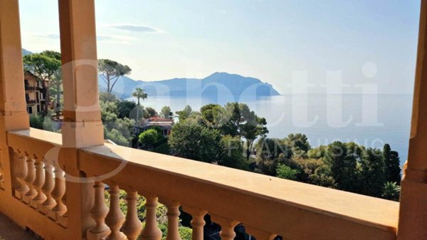 casa indipendente in vendita a Pieve Ligure