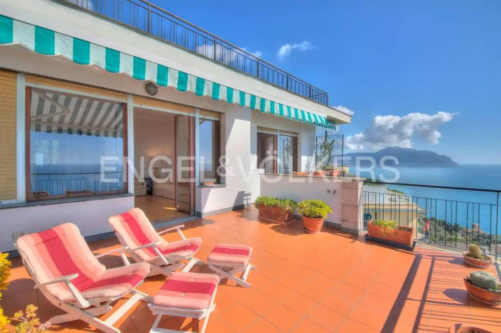 appartamento in vendita a Pieve Ligure