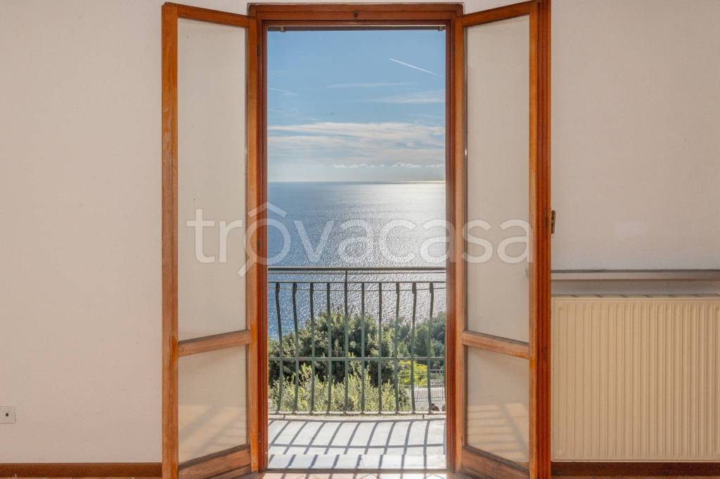 appartamento in vendita a Pieve Ligure