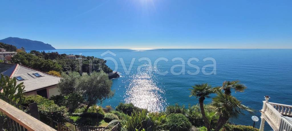 appartamento in vendita a Pieve Ligure