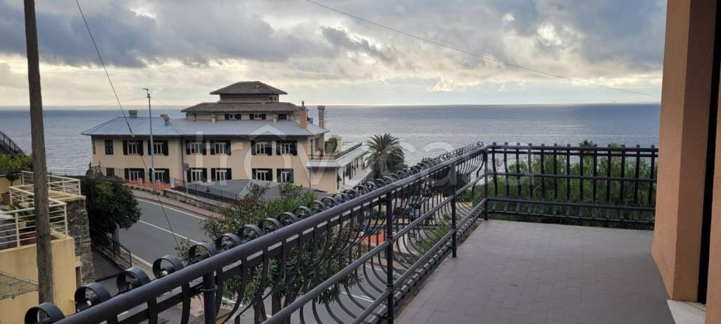 casa indipendente in vendita a Pieve Ligure