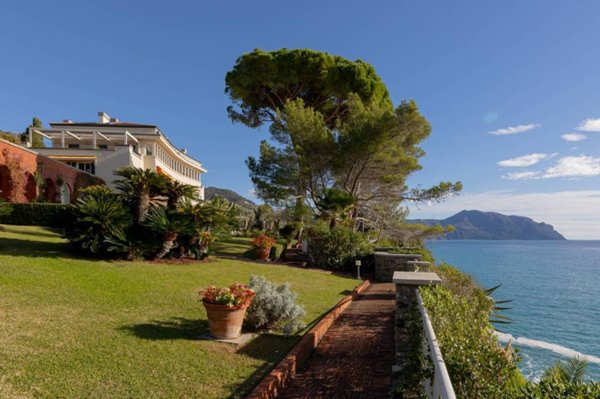 appartamento in vendita a Pieve Ligure