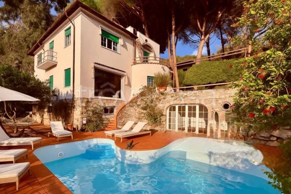 casa indipendente in vendita a Pieve Ligure