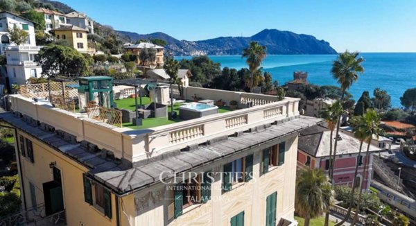 appartamento in vendita a Pieve Ligure