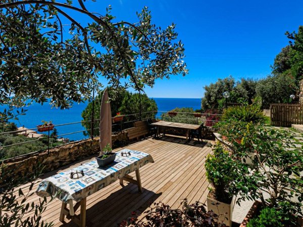 casa indipendente in vendita a Pieve Ligure