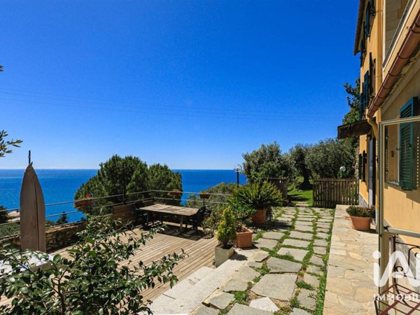 casa indipendente in vendita a Pieve Ligure