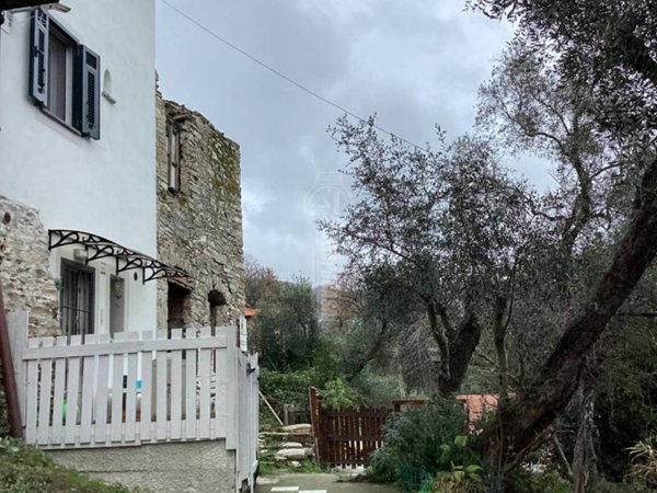 appartamento in vendita a Rapallo in zona San Massimo