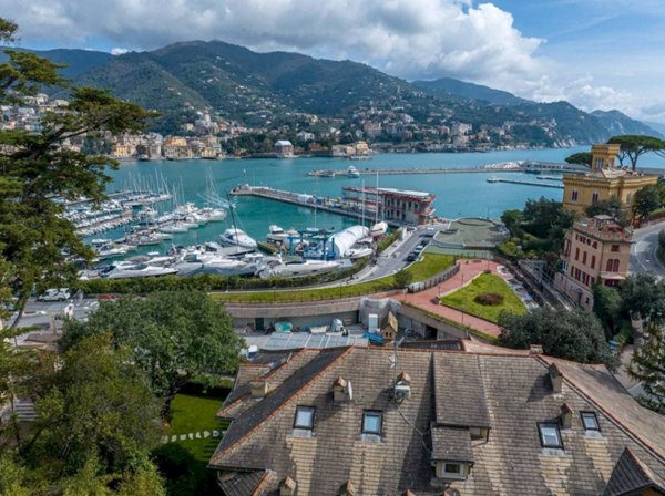 casa indipendente in vendita a Rapallo