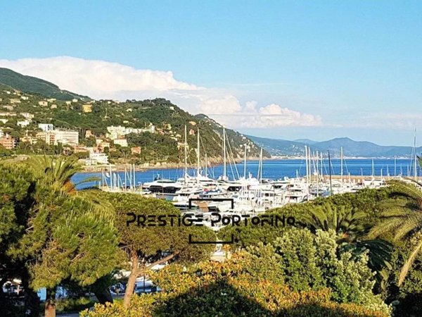 negozio in vendita a Rapallo