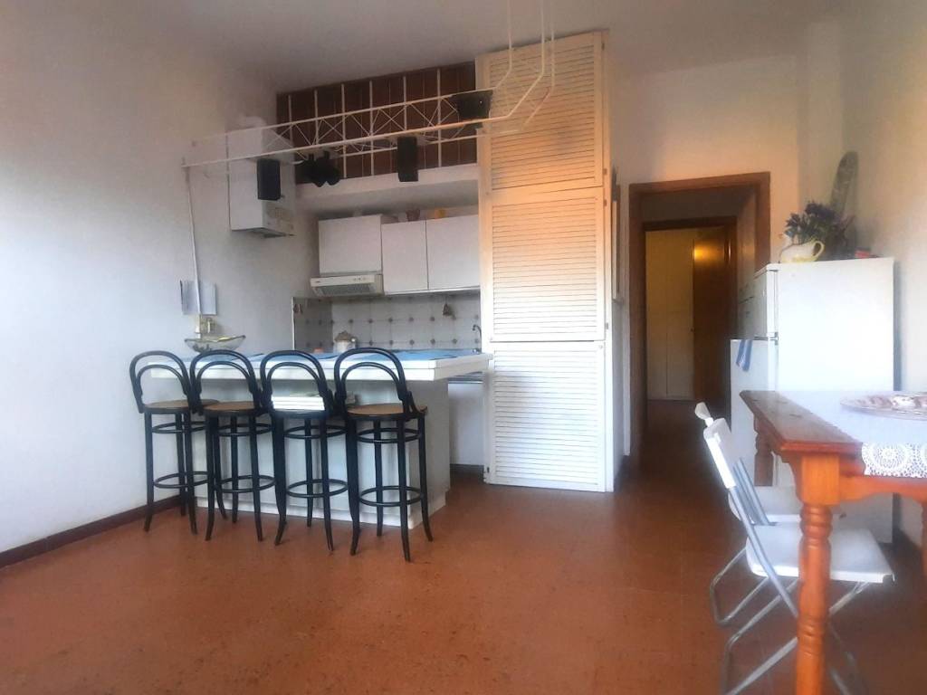 appartamento in vendita a Rapallo in zona Montallegro