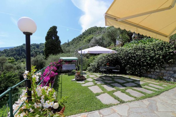 casa indipendente in vendita a Rapallo