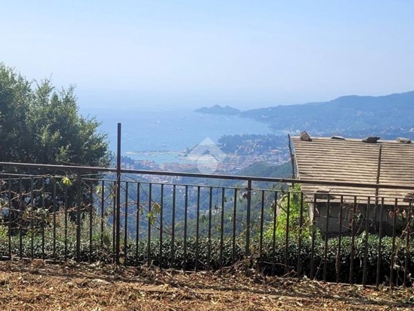 casa indipendente in vendita a Rapallo