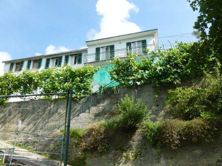 casa semindipendente in vendita a Rapallo